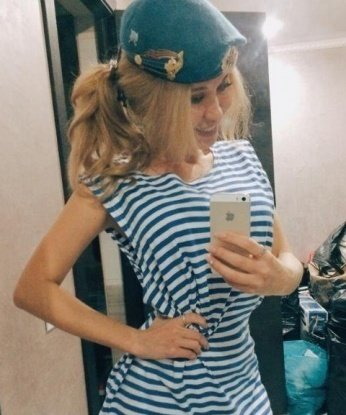 Я креативна и всегда открыта для новых приключений. У меня есть все возможности, чтобы обеспечить тебя незабываемыми ощущениями. Я живу в Москве и могу приехать к тебе или встретиться в уютном месте. У меня есть множество положительных отзывов от моих довольных клиентов. Посмотри мои фото и убедись сам, какая я потрясающая. Жду твоего звонка, чтобы сделать наше свидание незабываемым 😘. Люда